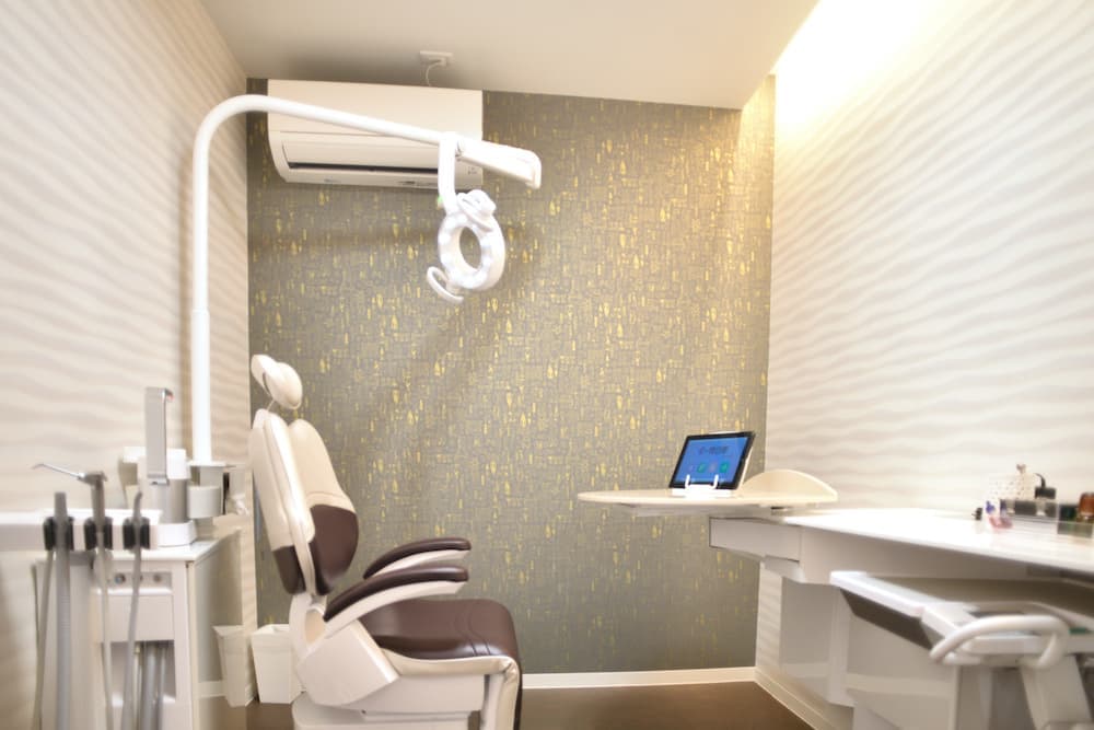 宜野湾サン歯科こども歯科クリニック　特別室（特診室）カウンセリング、個室、診療
